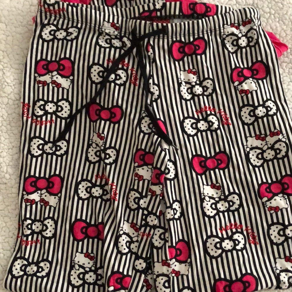 Hello kitty pj’s
